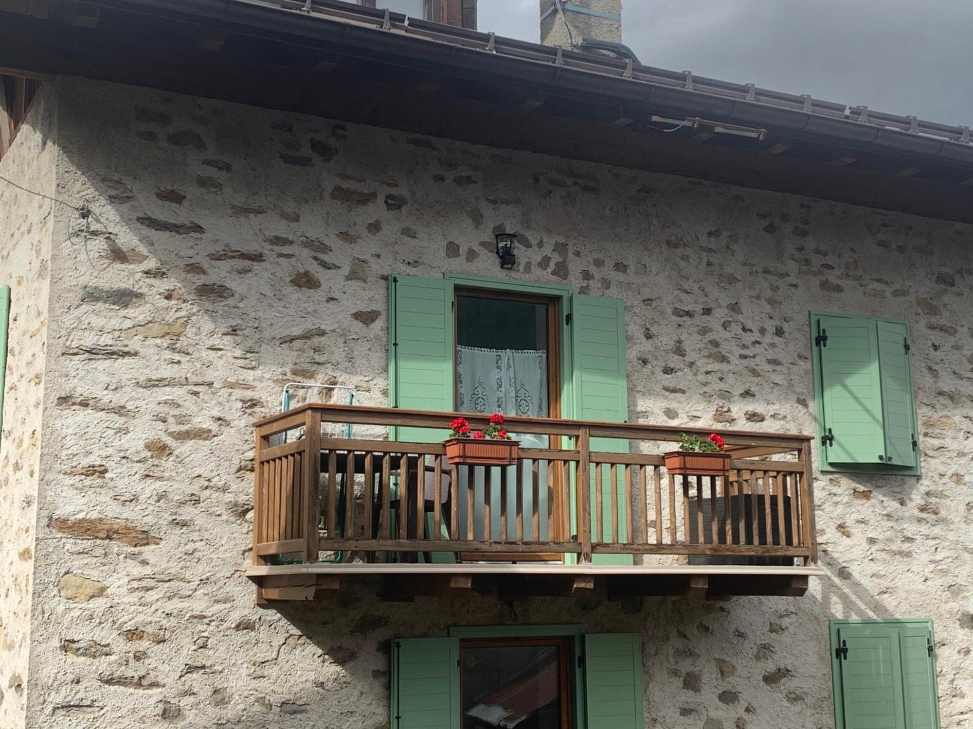 Appartamento Vacanze Chantal بيو المظهر الخارجي الصورة