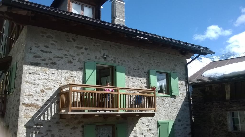 Appartamento Vacanze Chantal بيو المظهر الخارجي الصورة